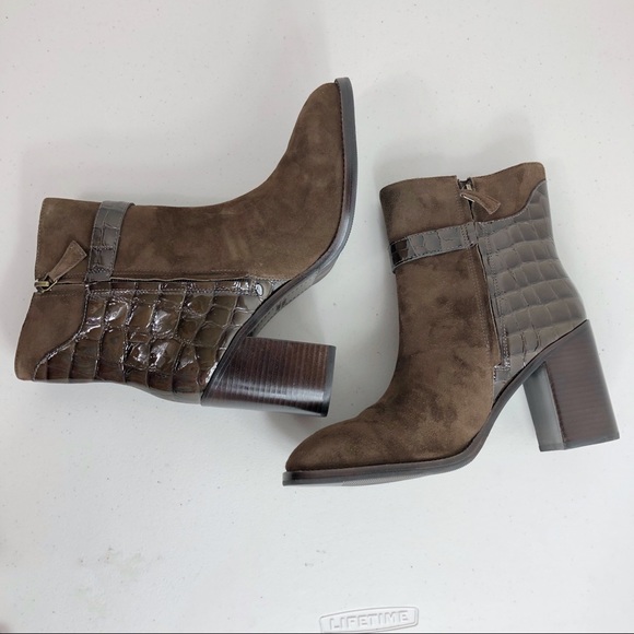 Johnston & Murphy Brown Patent Leather Size 9M - Picture 3 of 8